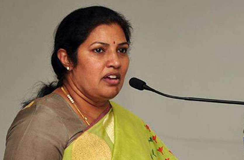 bjp-state-in-charge-d-purandeswari-react-on-discip